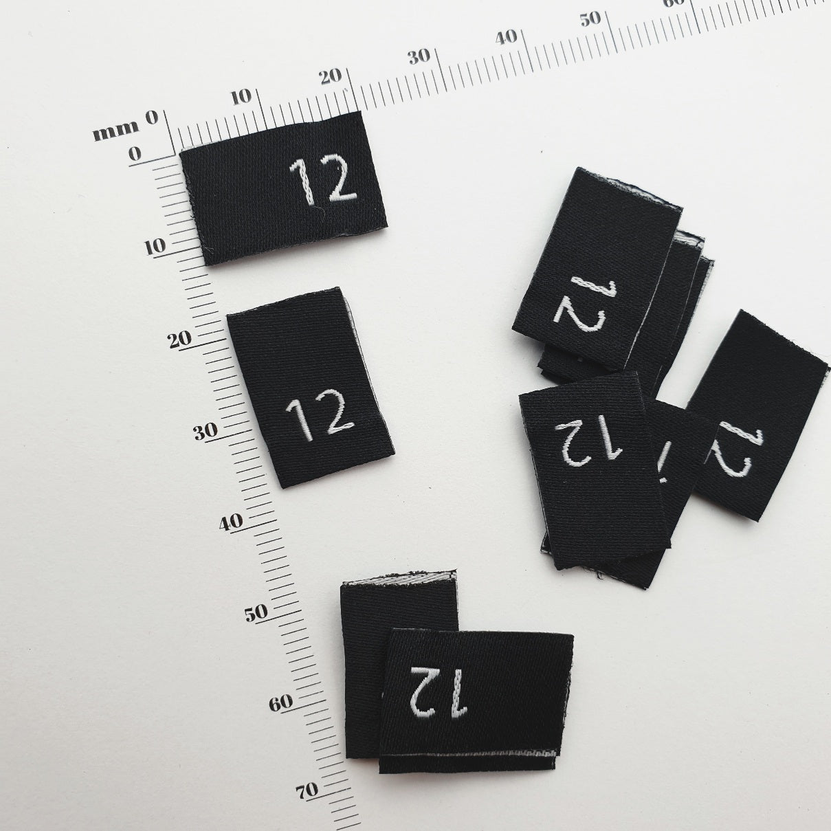 SIZE PIPS - WOVEN LABELS