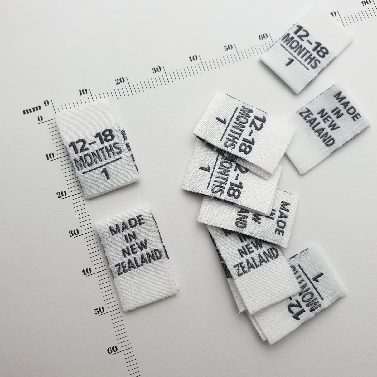 SIZE PIPS - WOVEN LABELS